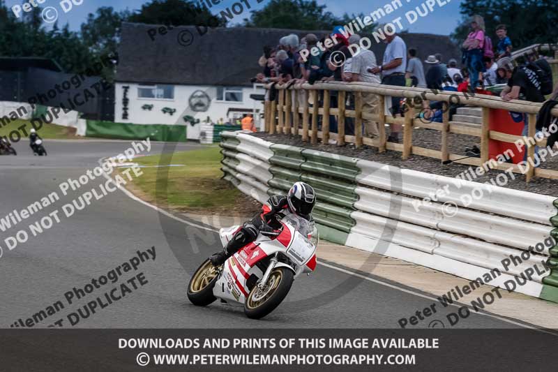 Vintage motorcycle club;eventdigitalimages;mallory park;mallory park trackday photographs;no limits trackdays;peter wileman photography;trackday digital images;trackday photos;vmcc festival 1000 bikes photographs